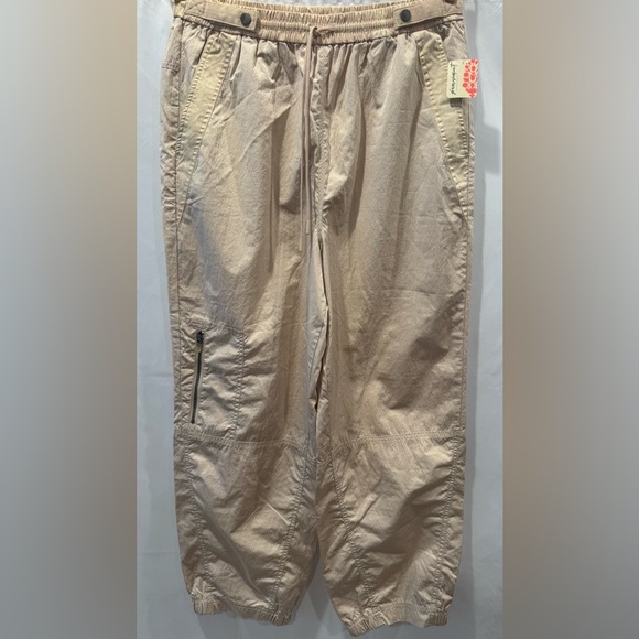 NWT FP Movement Women’s Utility Jogger Pants